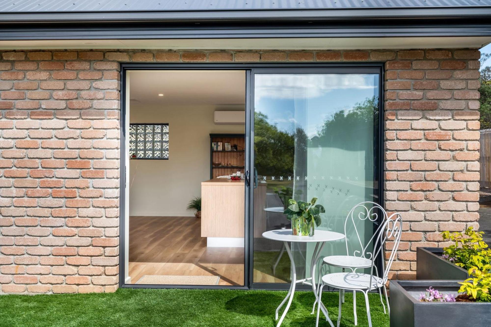 Studio 318 Acton Park Exteriör bild